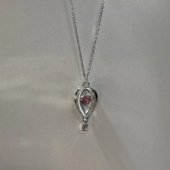 Swarovski into the sky Necklace - Picture 8 of 9